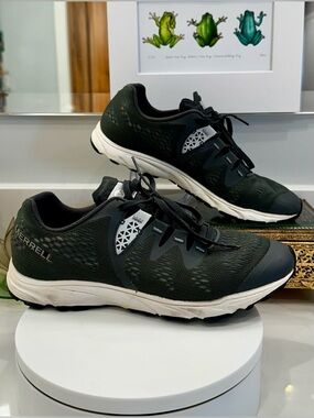 Merrell Riveter E-Mesh Dark Gray Castle Rock Sneakers/Tennis Shoes - EUC - 7